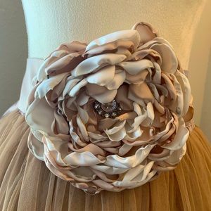 CUSTOM CRAFTED taupe and cream satin floral belt
